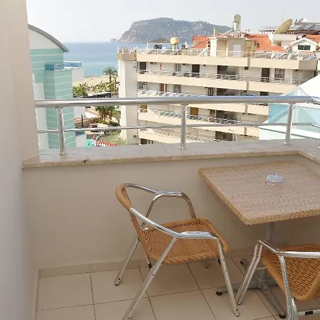 Grand Ati̇lla Hotell 3*