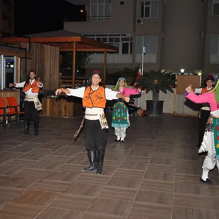 Grand Ati̇lla Hotell 3*